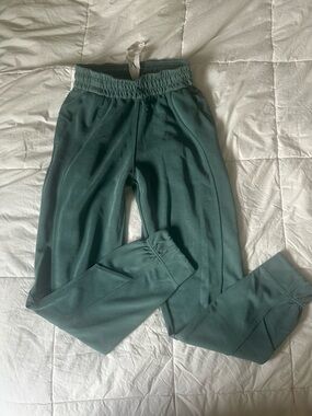 lululemon athletica Elastic-Waist Joggers